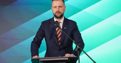 Szef MON: w listopadzie wystrzelenie pierwszych polskich wojskowych satelitów